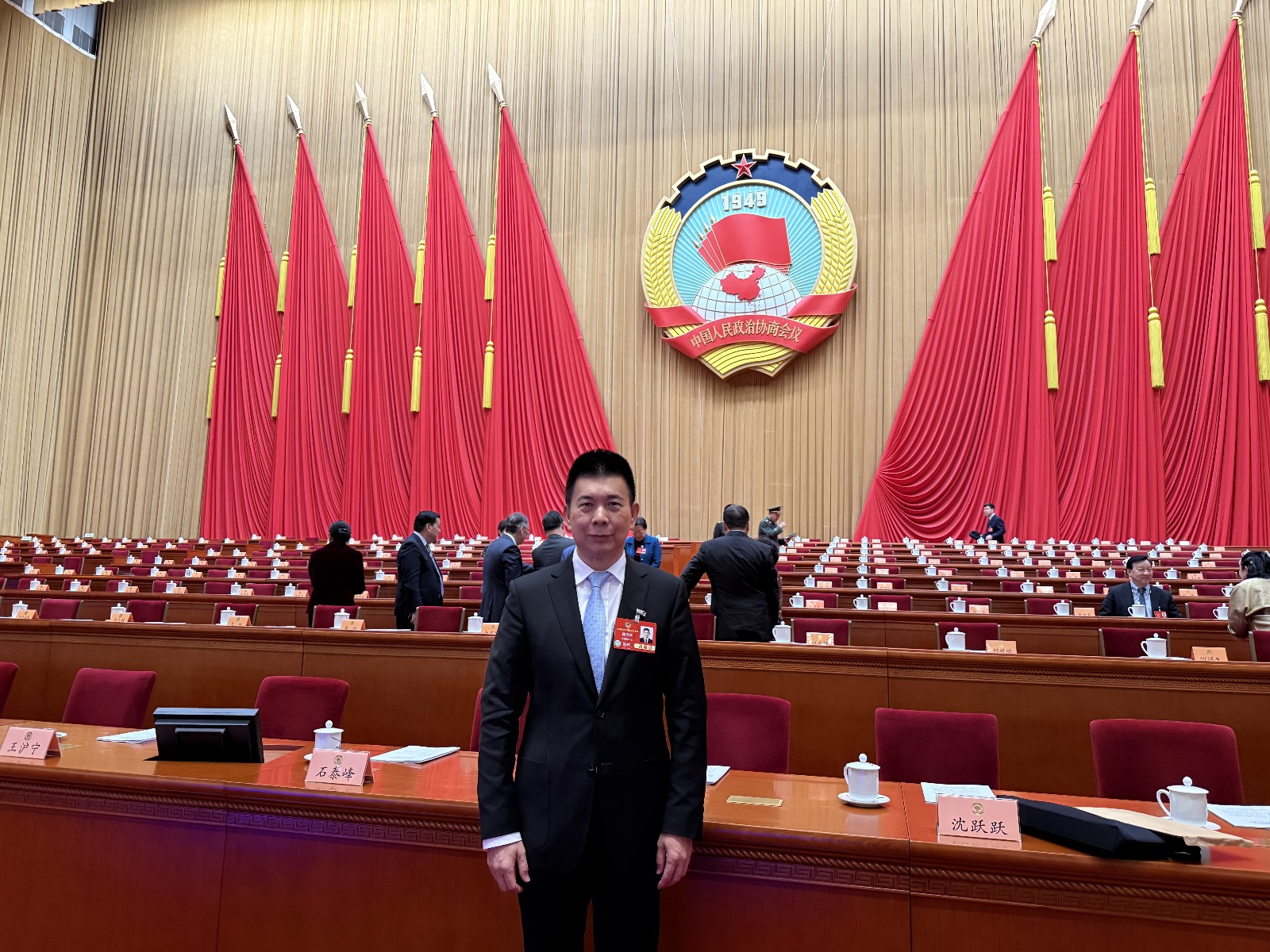 全國(guó)政協(xié)常委、香港友好協(xié)進(jìn)會(huì)會(huì)長(zhǎng)譚錦球。受訪者供圖