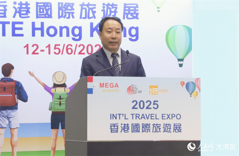 圖1.亞洲旅游交流中心主任張棟致辭。人民網(wǎng) 吳宇揚揚攝
